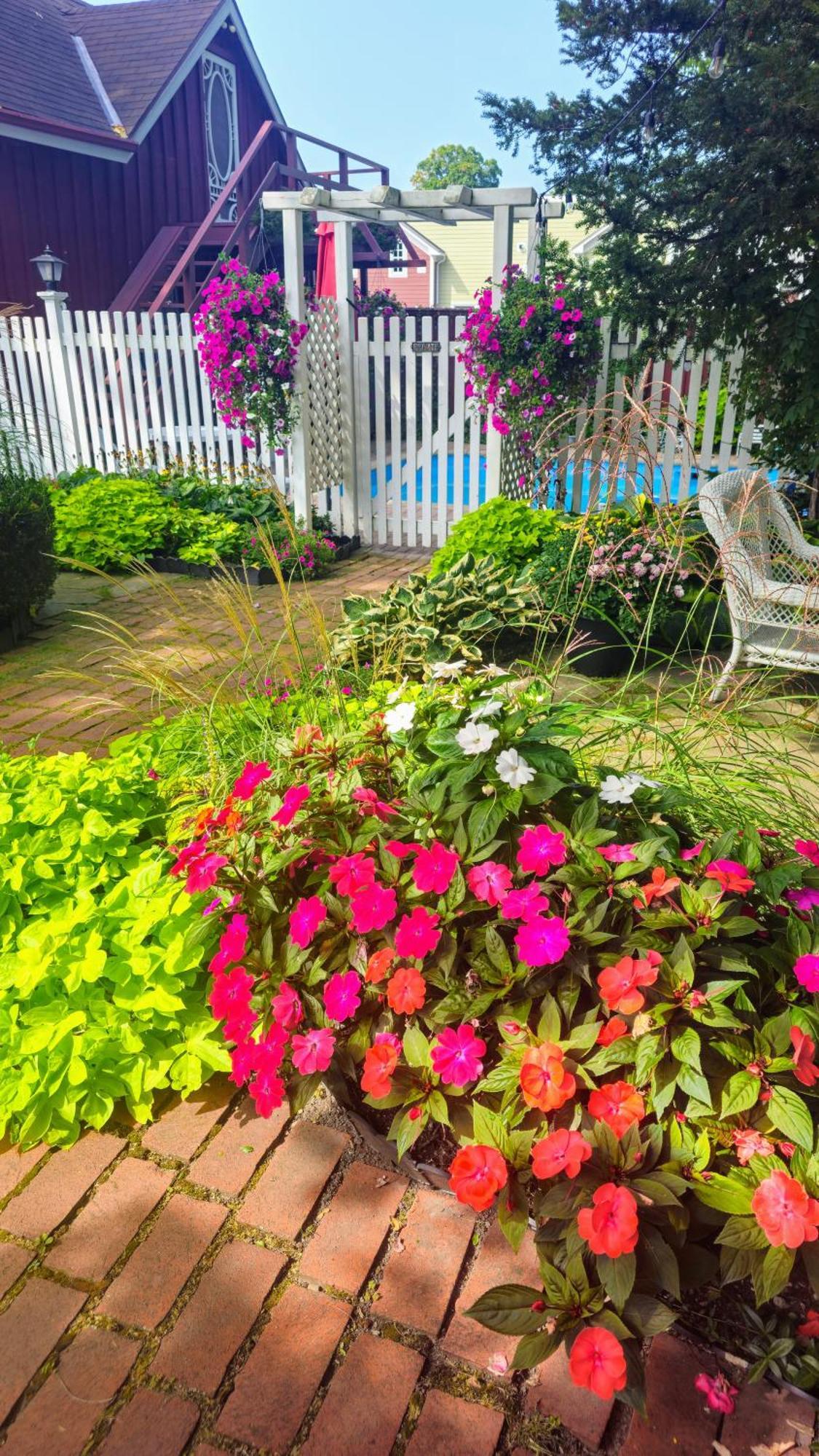 Bed and Breakfast Historic Wilson-Guy House Niagara-on-the-Lake Exterior foto