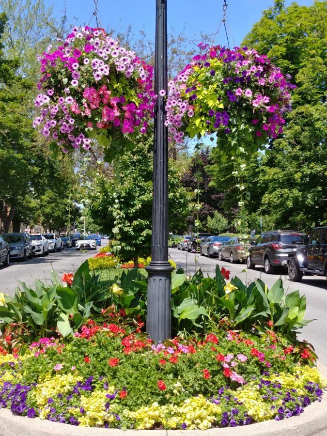 Bed and Breakfast Historic Wilson-Guy House Niagara-on-the-Lake Exterior foto